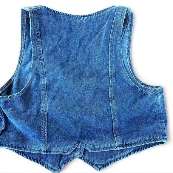Denim Vest - Y2K Vibes Festival| Size M ๐ - Picture 2 of 6
